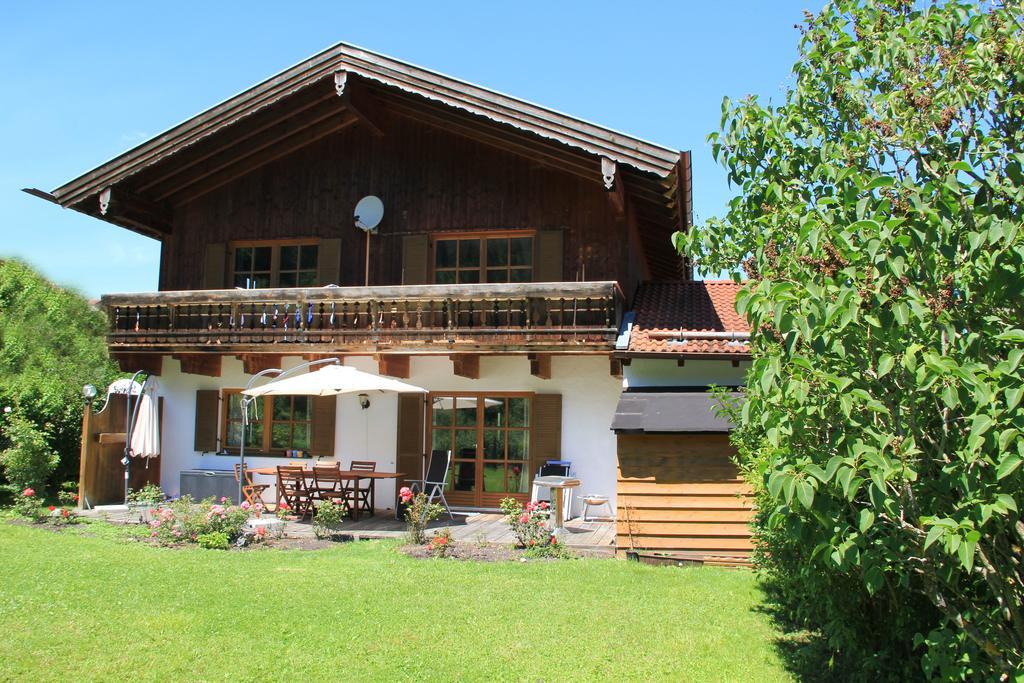 Ferienwohnung Oberammergau Zimmer foto